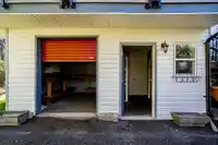 5966 186 STREET - thumbnail 38