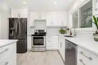 10390 158B STREET - thumbnail 1