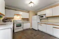 8883 157 STREET - thumbnail 17