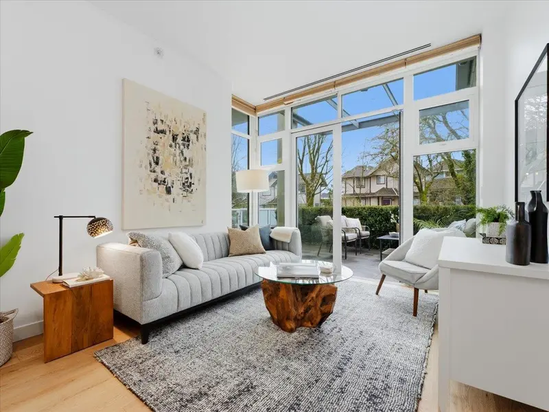 107 2221 E 30TH AVENUE - photo 1 of 25