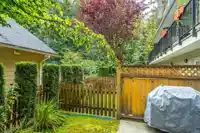 25 6383 140 STREET - thumbnail 35