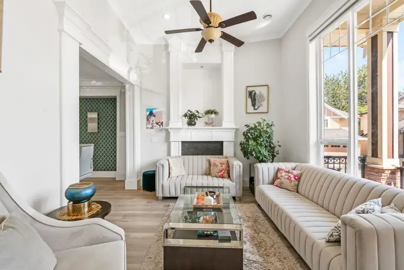 6287 148A STREET - photo 2 of 36