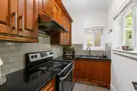 6287 148A STREET - thumbnail 8