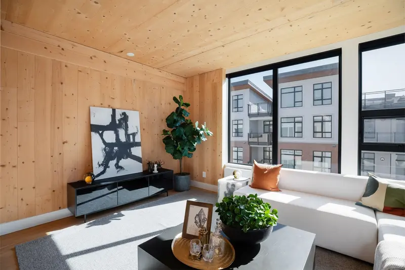 414 310 SALTER STREET - photo 2 of 25