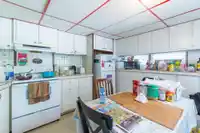 31 8266 KING GEORGE BOULEVARD - thumbnail 7