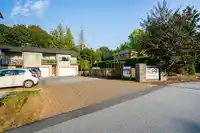 18 5960 142 STREET STREET - thumbnail 1