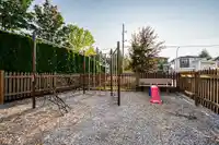 18 5960 142 STREET STREET - thumbnail 38