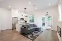18 5960 142 STREET STREET - thumbnail 5