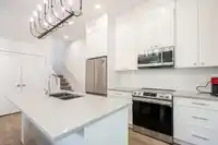 18 5960 142 STREET STREET - thumbnail 9