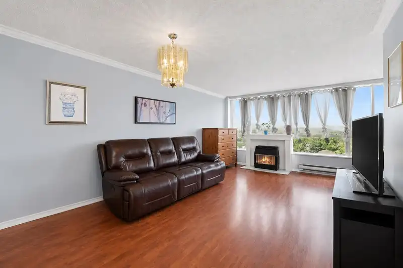 1701 14881 103A AVENUE - photo 4 of 27