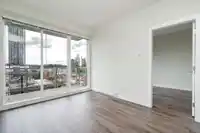 403 10838 WHALLEY BOULEVARD - thumbnail 14