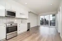 403 10838 WHALLEY BOULEVARD - thumbnail 8