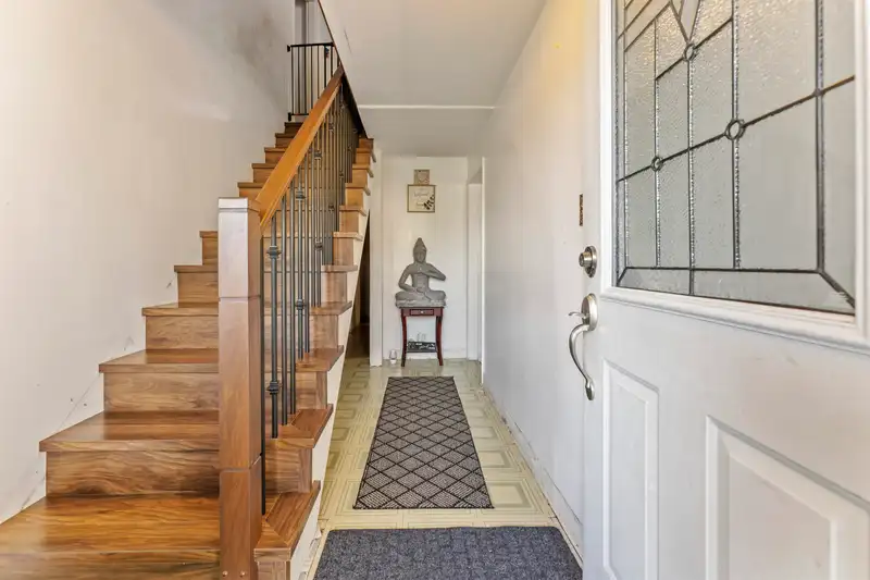 9761 124A STREET - photo 3 of 31