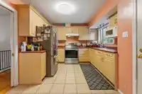 9761 124A STREET - thumbnail 8