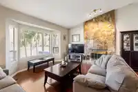 7307 TODD CRESCENT - thumbnail 9