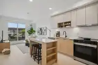 505 10465 139 STREET - thumbnail 10