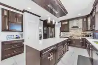 8362 170A STREET - thumbnail 11