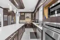 8362 170A STREET - thumbnail 7