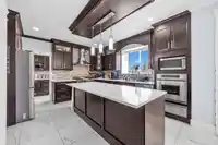 8362 170A STREET - thumbnail 9