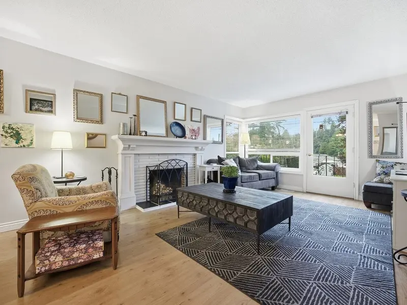 11220 LANSDOWNE DRIVE - photo 4 of 25