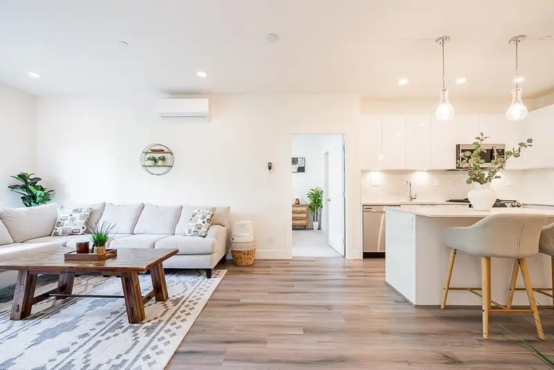 B311 8447 202 STREET - photo 2 of 25