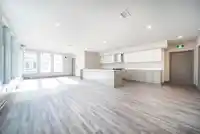 113 6338 KING GEORGE BOULEVARD - thumbnail 8