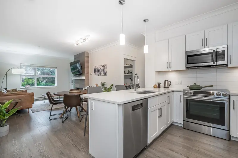 114 5020 221A STREET - photo 3 of 25