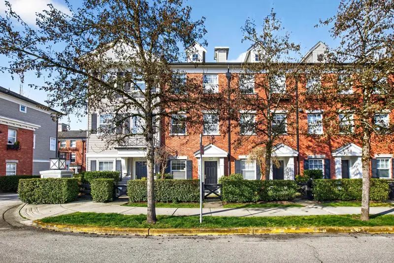 35 11067 BARNSTON VIEW ROAD - photo 1 of 25