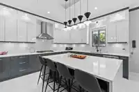 17223 59 AVENUE - thumbnail 9