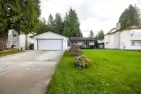 6154 130B STREET - thumbnail 29