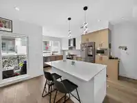 30 12585 104A AVENUE - thumbnail 6