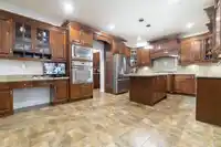 7021 150 STREET - thumbnail 6