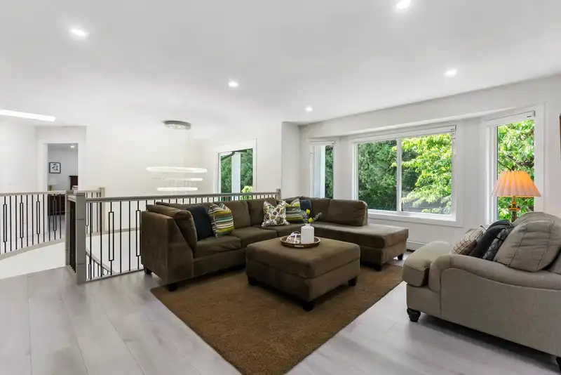 8034 166 STREET - photo 2 of 40