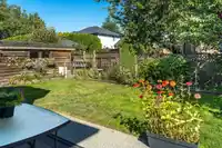 5734 184B STREET - thumbnail 38