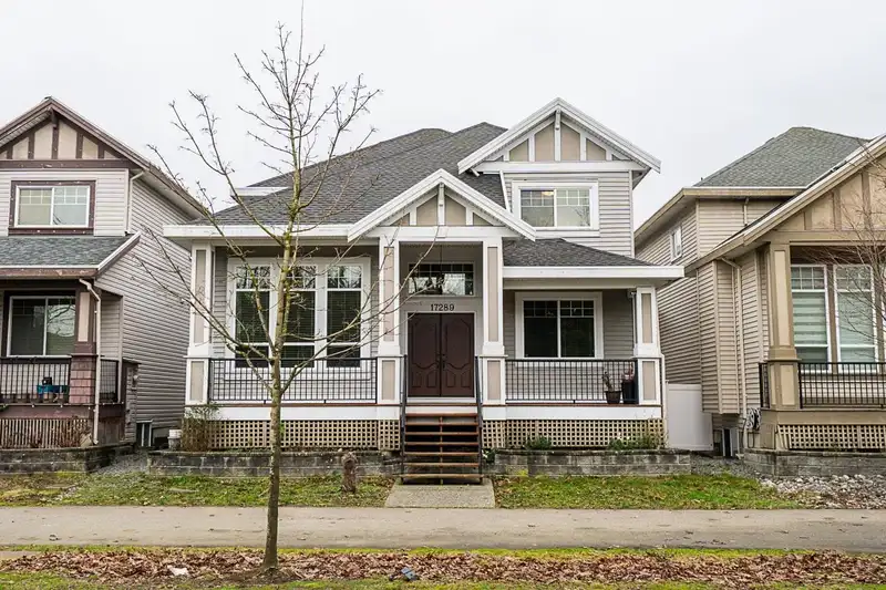 17289 64TH AVENUE - photo 1 of 30