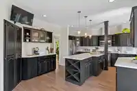 16248 59 AVENUE - thumbnail 10