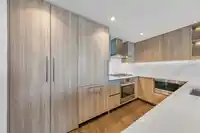 1703 9887 WHALLEY BOULEVARD - thumbnail 3