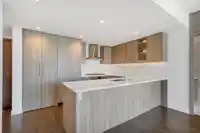 1703 9887 WHALLEY BOULEVARD - thumbnail 5