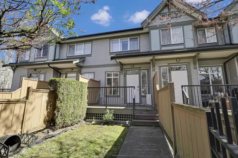 46 8726 159 STREET - photo 3 of 37