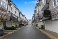 58 5867 129 STREET - thumbnail 1