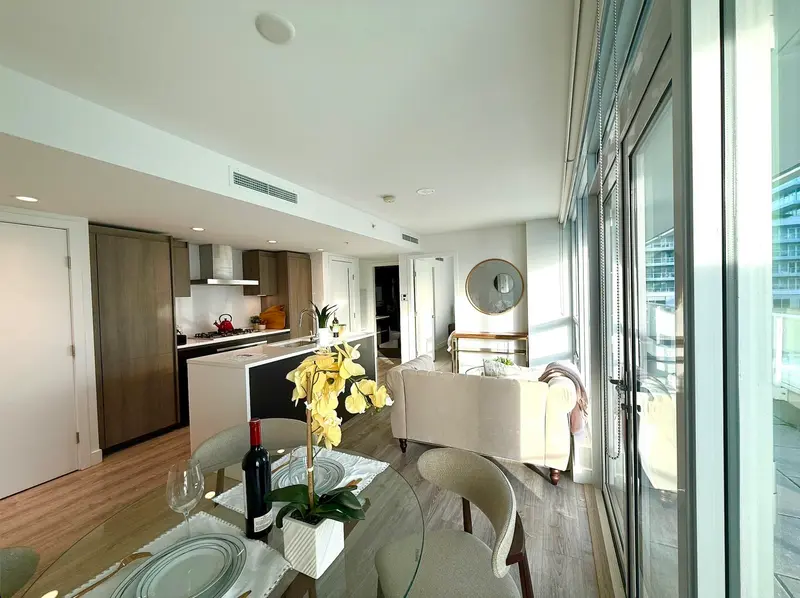 561 6320 NO. 3 ROAD - photo 4 of 22