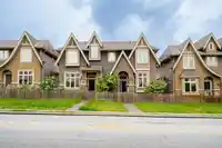 6727 184 STREET - thumbnail 1