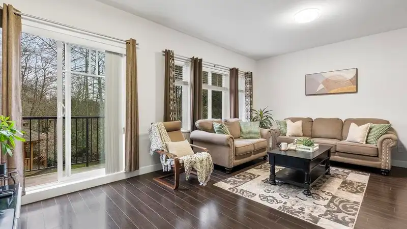 33 13864 HYLAND ROAD - photo 2 of 35