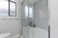 8864 URSUS CRESCENT - thumbnail 17