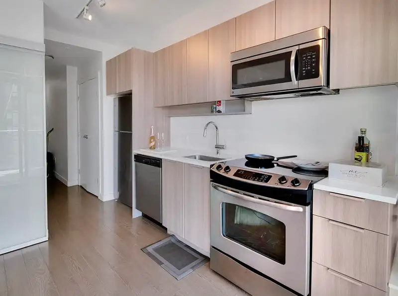 1805 13308 CENTRAL AVENUE - photo 3 of 31