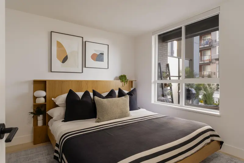 401 30494 CARDINAL AVENUE - photo 4 of 7