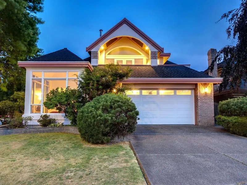 3340 RIVER ROAD - photo 4 of 25