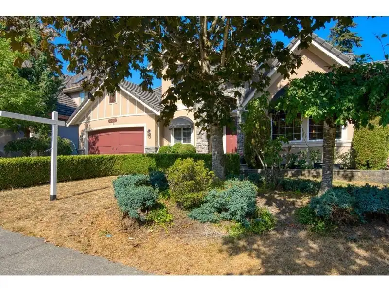 16541 108A AVENUE - photo 2 of 40
