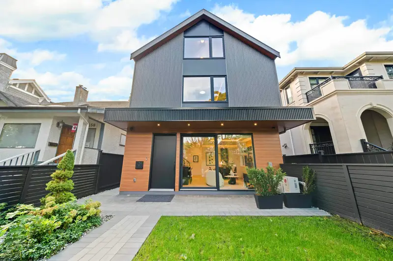 1 3466 W 22ND AVENUE - photo 1 of 25