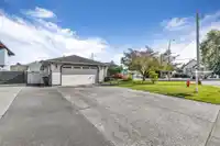 6004 170 STREET - thumbnail 1